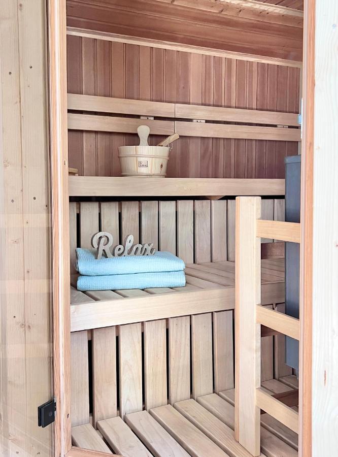Grosse Wohnung Wellness + Sauna + Netflix Petershagen Esterno foto