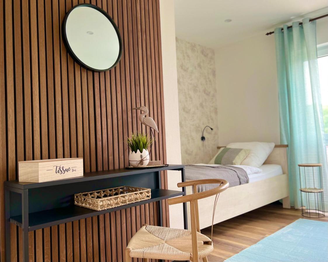 Grosse Wohnung Wellness + Sauna + Netflix Petershagen Esterno foto