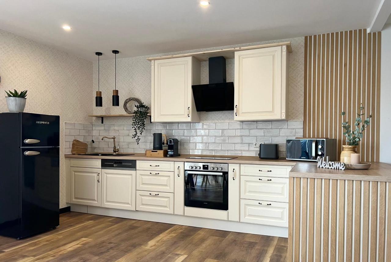 Grosse Wohnung Wellness + Sauna + Netflix Petershagen Esterno foto