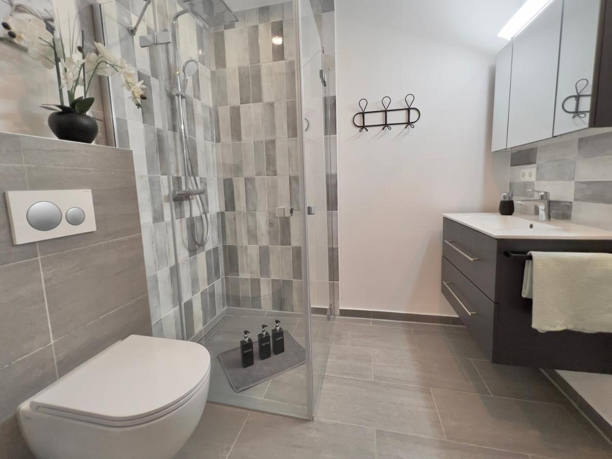 Grosse Wohnung Wellness + Sauna + Netflix Petershagen Esterno foto